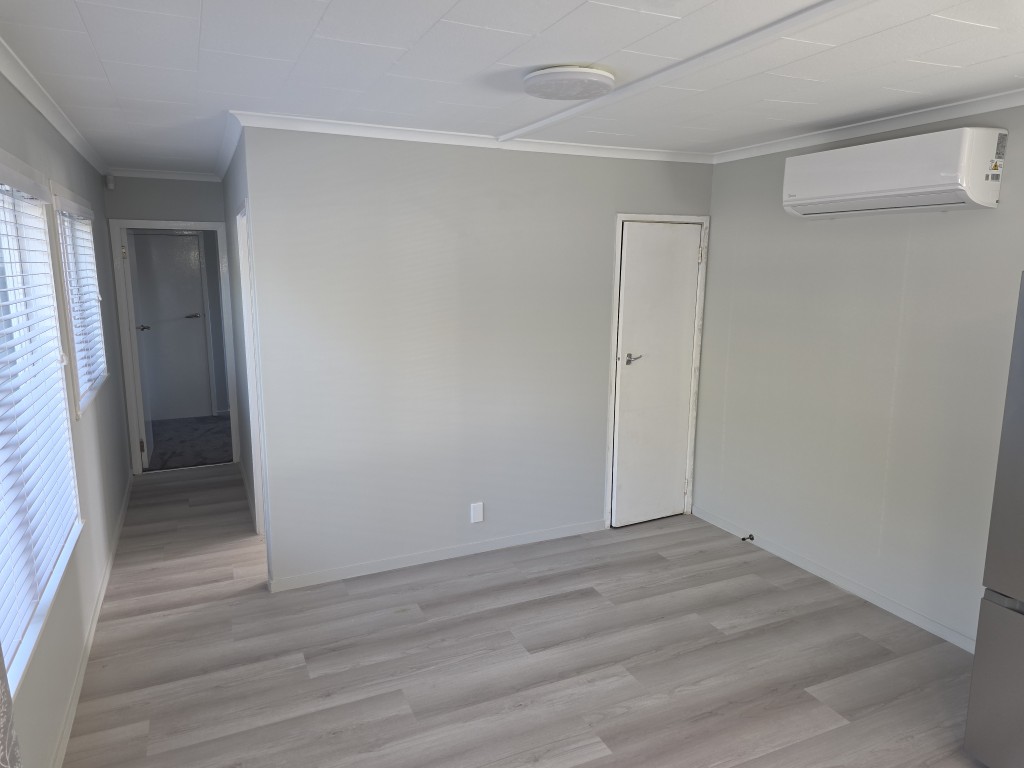 51 Park Ave Unit 2 photo 16